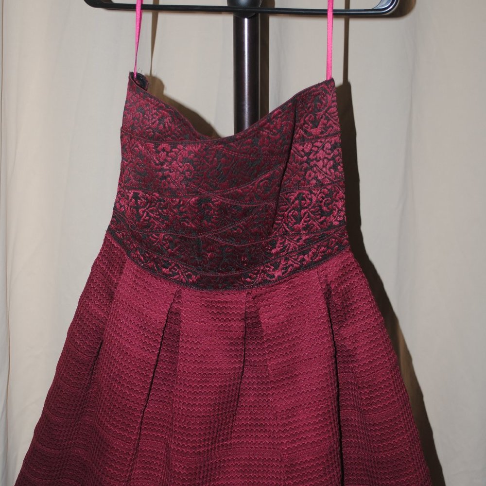 Lovely strapless cocktail dress